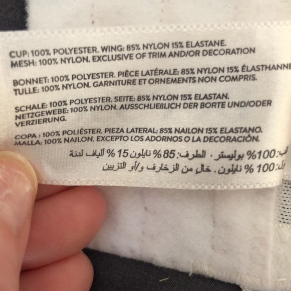 💞DÉESE LINGERIE - EUC Unlined, Wired Bra (38F/DDD) - Picture 11 of 13